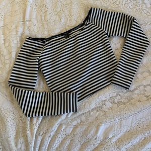 Forever 21 black-and-white stripes off the shoulder long sleeve top